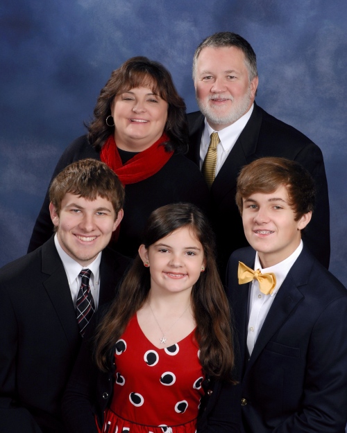 file:///C:/Users/Skipper/Desktop/020714%20Church%20Directory/account%20427355/content/CLEMENTS-TODD-53.jpg