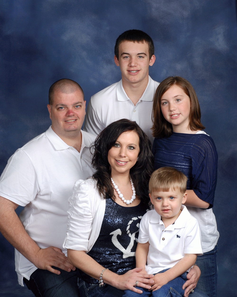 file:///C:/Users/Skipper/Desktop/020714%20Church%20Directory/account%20427355/content/COX-BRIAN-20.jpg